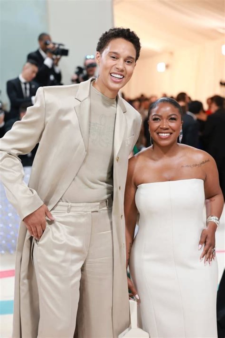 Brittney Griner Biography, Wiki, Wife, Age, Family, Net Worth and More