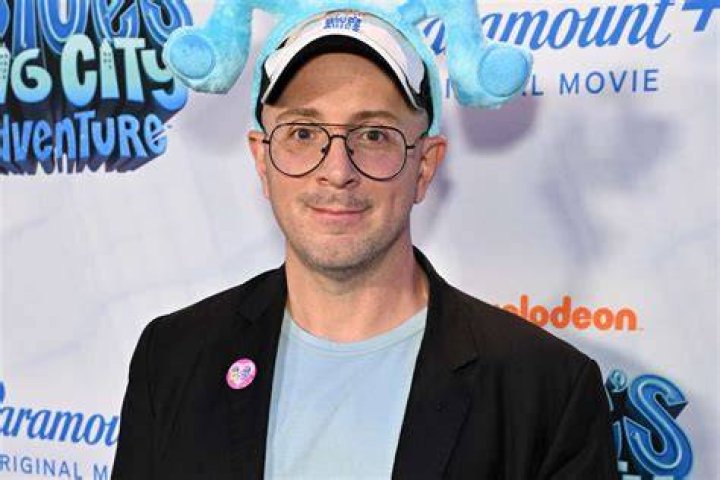Get The Scoop: Uncovering The Identity Of Steve Burns's Wife