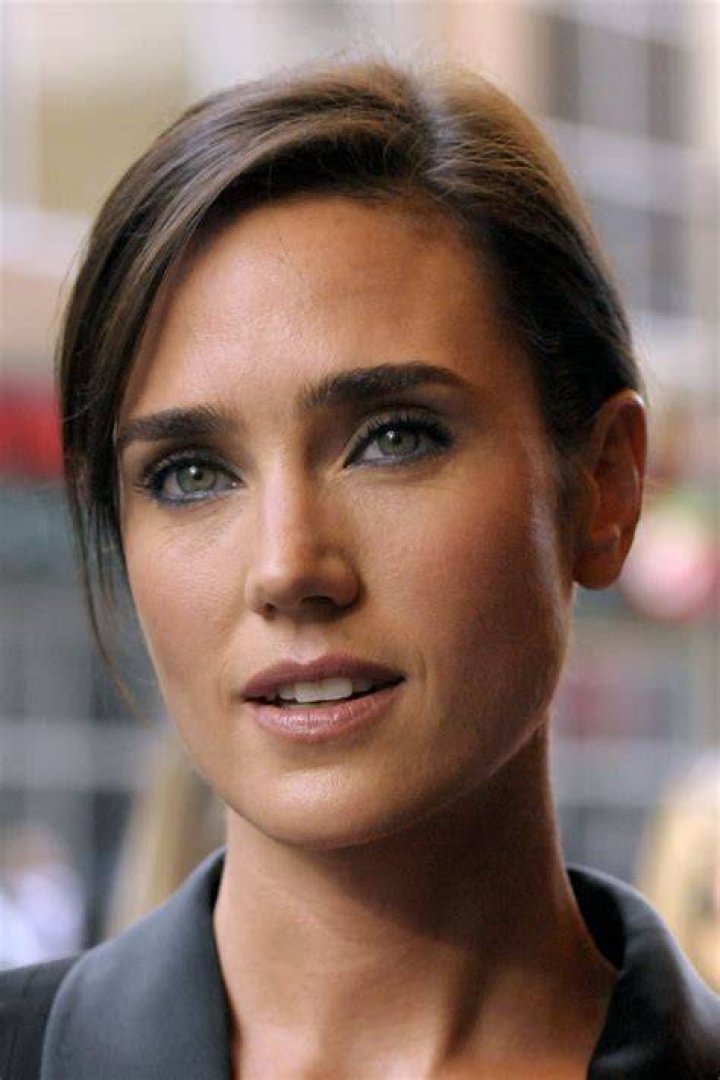Jennifer Connelly's Diet And Exercise Secrets For Staying Fit And Fabulous