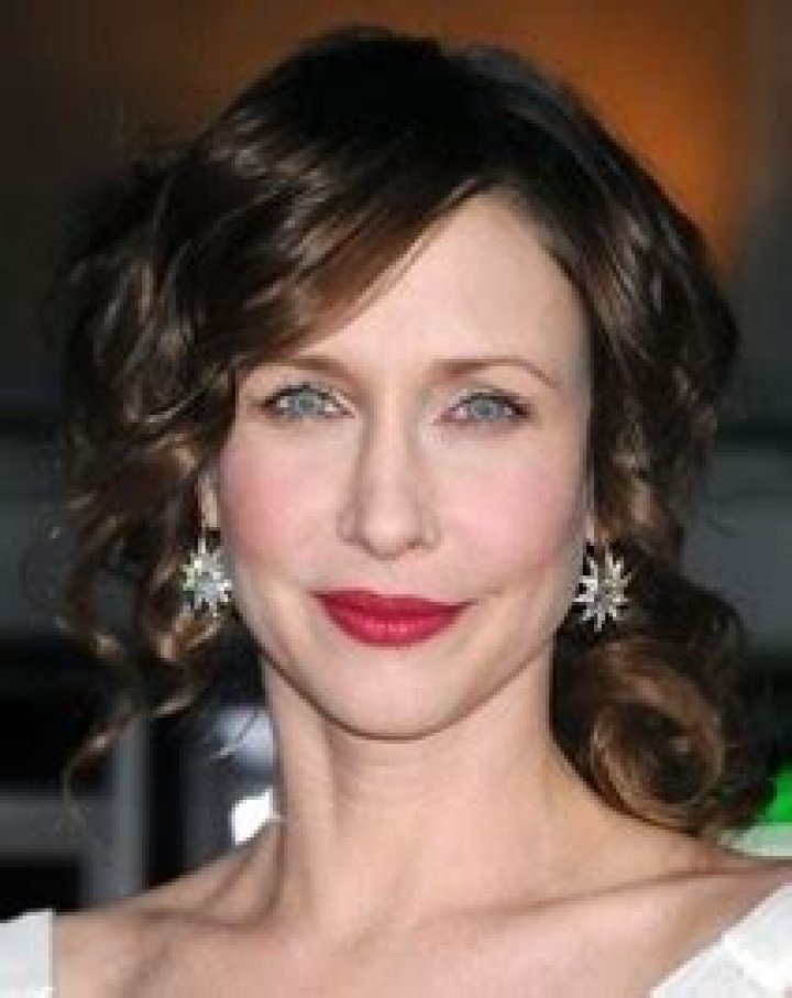 Vera Farmiga Bra Size, Age, Weight, Height, Measurements Celebrity Sizes
